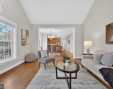 889 Ballou Street - Photo Thumbnail 41