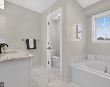 889 Ballou Street - Photo Thumbnail 63