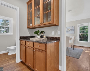 889 Ballou Street - Photo Thumbnail 21