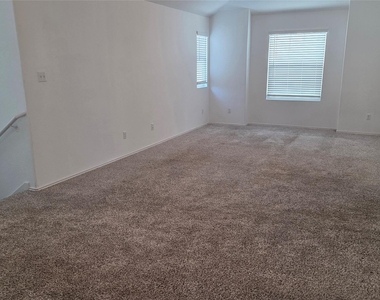 249 Red Buckeye Loop - Photo Thumbnail 21