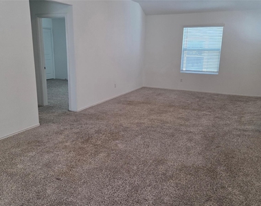 249 Red Buckeye Loop - Photo Thumbnail 22