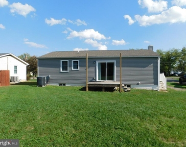 146 Sunset Drive - Photo Thumbnail 20