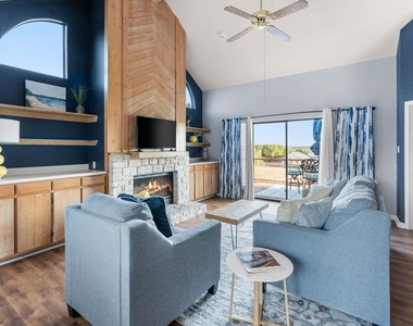 1501 Ridge Harbor Dr - Photo Thumbnail 8