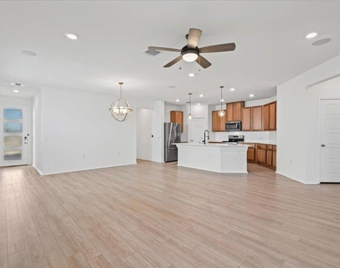 12300 Anthology St - Photo Thumbnail 5