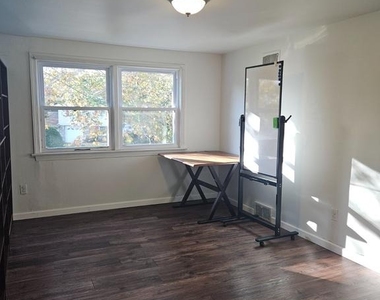 585 General Patterson Drive - Photo Thumbnail 31
