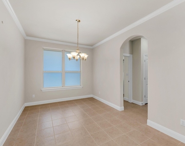 4308 Trinity Woods St - Photo Thumbnail 5