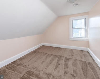 108 Eighth Street - Photo Thumbnail 16