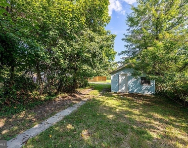 108 Eighth Street - Photo Thumbnail 17