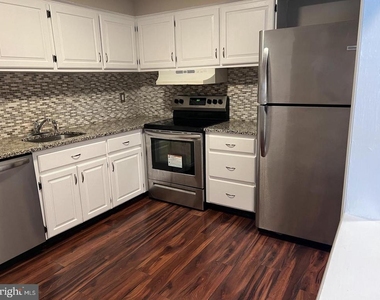 3 3d Twin River Dr - Photo Thumbnail 6