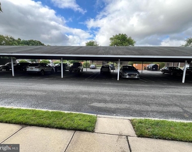 3 3d Twin River Dr - Photo Thumbnail 15