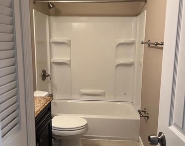 3 3d Twin River Dr - Photo Thumbnail 11