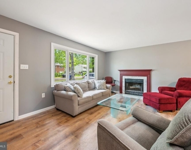 310 N Carolina Trail - Photo Thumbnail 5