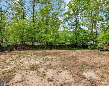 310 N Carolina Trail - Photo Thumbnail 24