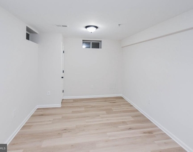 13204 4th Street - Photo Thumbnail 11