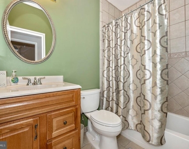 829 Hidden Marsh Street - Photo Thumbnail 10