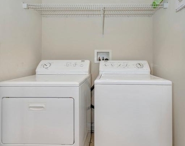 829 Hidden Marsh Street - Photo Thumbnail 33
