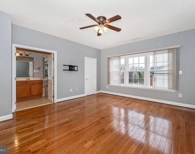 829 Hidden Marsh Street - Photo Thumbnail 37