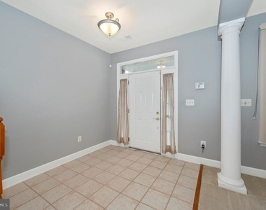 829 Hidden Marsh Street - Photo Thumbnail 2