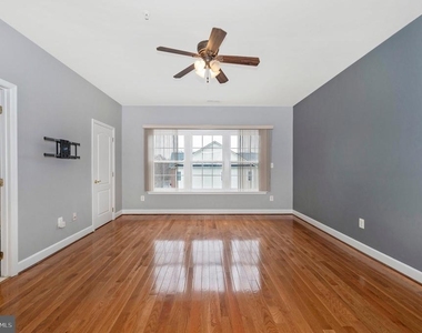 829 Hidden Marsh Street - Photo Thumbnail 35