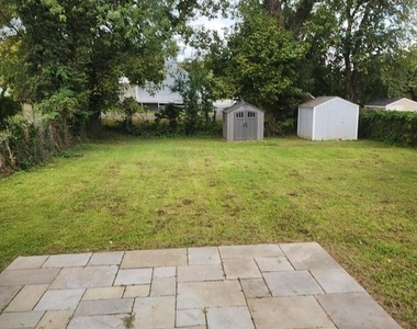 112 James Street - Photo Thumbnail 20