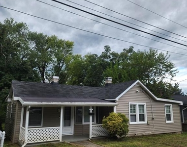 112 James Street - Photo Thumbnail 1