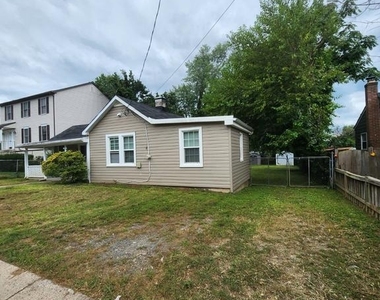 112 James Street - Photo Thumbnail 5