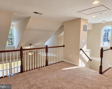 9502 Blast Avenue - Photo Thumbnail 58