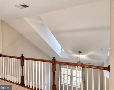 9502 Blast Avenue - Photo Thumbnail 55