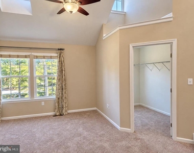 9502 Blast Avenue - Photo Thumbnail 50