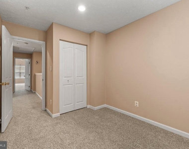 225 Woodland Green Way - Photo Thumbnail 27