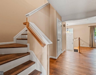 225 Woodland Green Way - Photo Thumbnail 24
