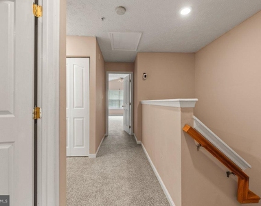 225 Woodland Green Way - Photo Thumbnail 25