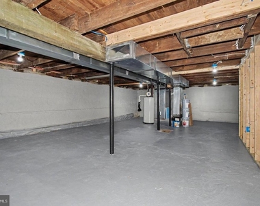 7501 Riddle Avenue - Photo Thumbnail 39