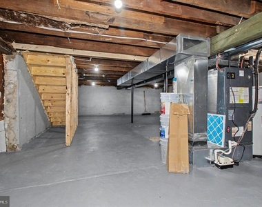 7501 Riddle Avenue - Photo Thumbnail 41