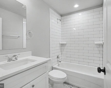 7501 Riddle Avenue - Photo Thumbnail 26