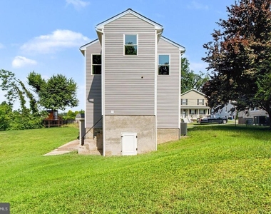 7501 Riddle Avenue - Photo Thumbnail 43