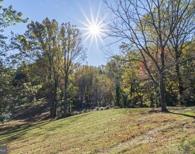 13626 Poplar Hill Road - Photo Thumbnail 5