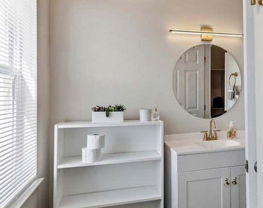 3608 Paine Street - Photo Thumbnail 10