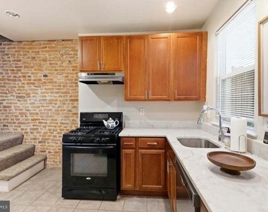 3608 Paine Street - Photo Thumbnail 6