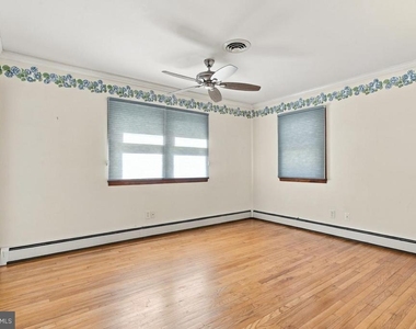 8325 Woodland Road - Photo Thumbnail 24