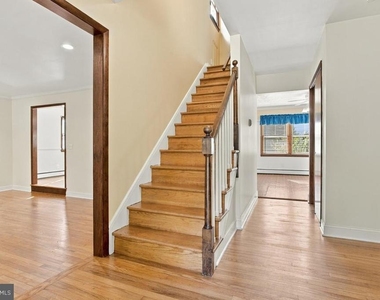 8325 Woodland Road - Photo Thumbnail 4