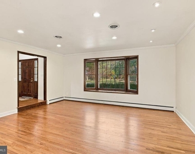 8325 Woodland Road - Photo Thumbnail 17