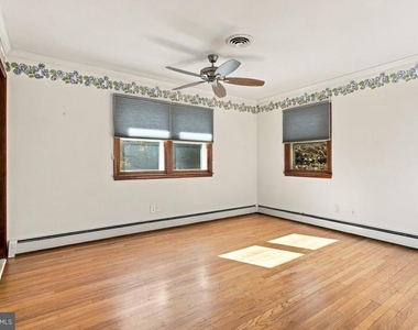 8325 Woodland Road - Photo Thumbnail 23