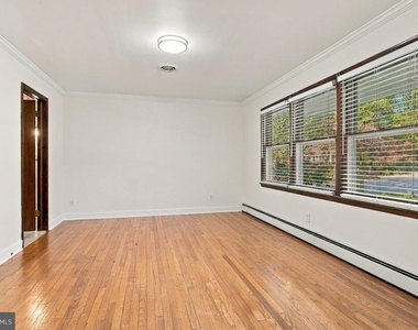 8325 Woodland Road - Photo Thumbnail 6