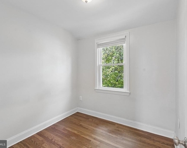 5027 11th Street Ne - Photo Thumbnail 23