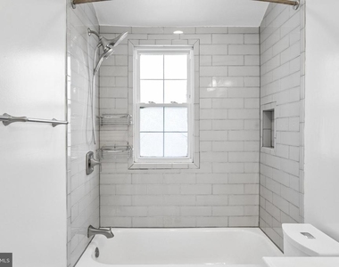 5027 11th Street Ne - Photo Thumbnail 21