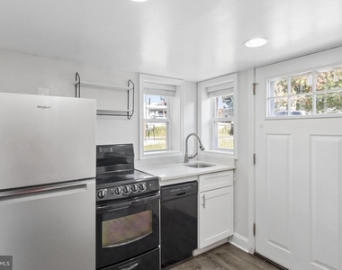 5027 11th Street Ne - Photo Thumbnail 46