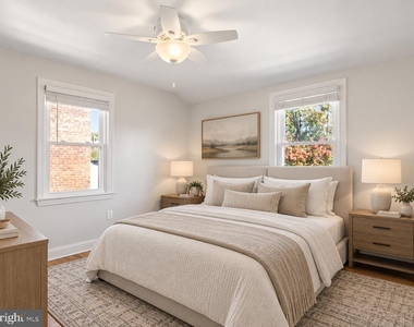 5027 11th Street Ne - Photo Thumbnail 15