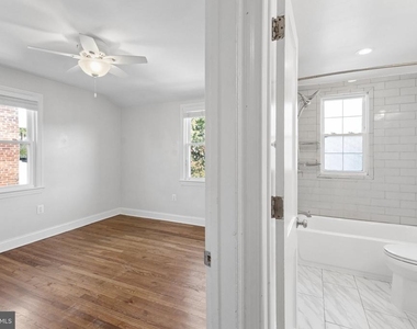 5027 11th Street Ne - Photo Thumbnail 14