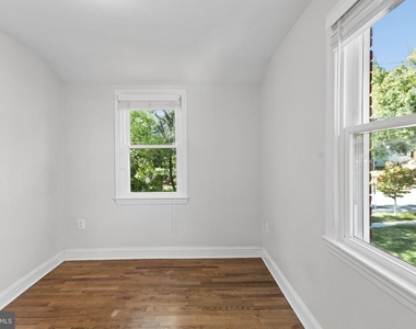 5027 11th Street Ne - Photo Thumbnail 29